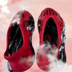 Yeezy slide shoe for men